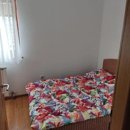 Apartman Vis بال